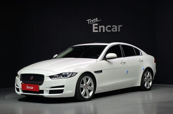 Jaguar XE 20d Portfolio — пробег 89 271 км — фото 1 из 5