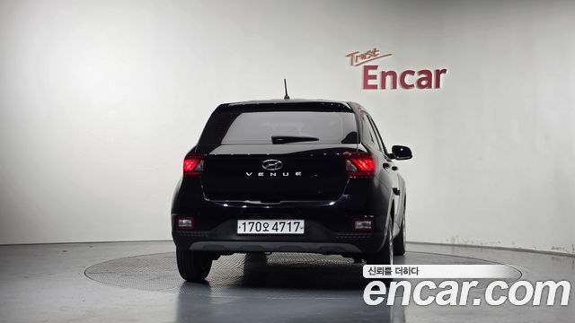 Hyundai Venue из Кореи Encar