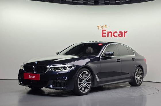 BMW 5-Series 530i xDrive M Sport Package Plus — пробег 96 007 км — фото 1 из 5