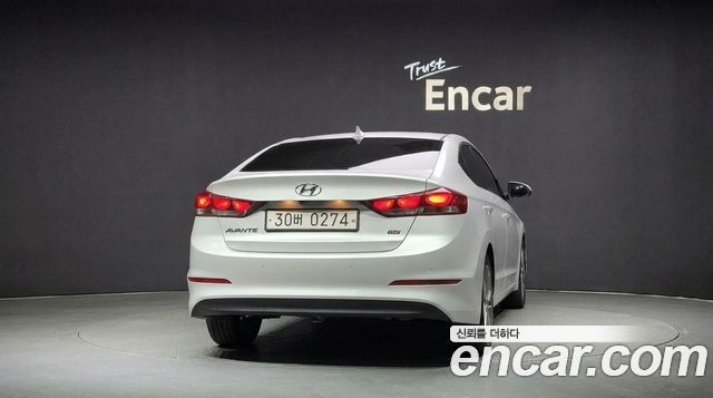 Hyundai AVANTE из Кореи Encar