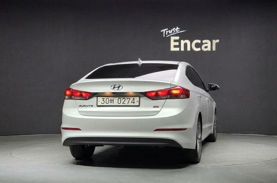 Hyundai AVANTE 1.6 GDI Value Plus — пробег 76 576 км — фото 4 из 5