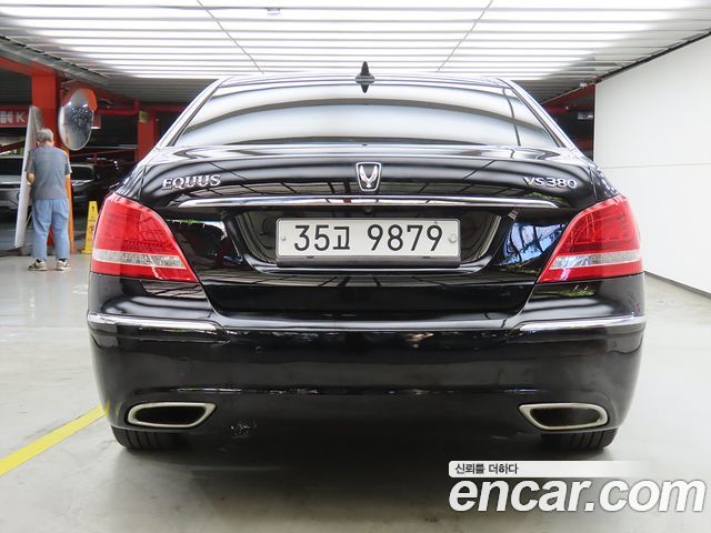 Hyundai Equus из Кореи Encar