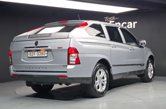 Ssangyong KORANDO 2.2 CX7 4WD Passion — пробег 213 440 км — фото 2 из 5