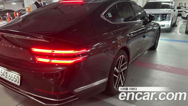 Genesis G80 Gasoline 2.5 Turbo AWD — пробег 6 000 км — фото 2 из 5