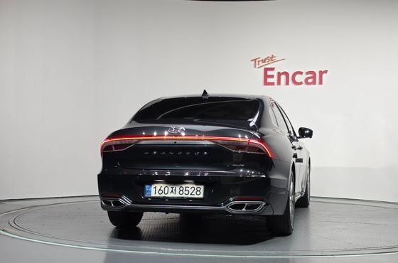 Hyundai Grandeur Calligraphy — пробег 38 621 км — фото 4 из 5