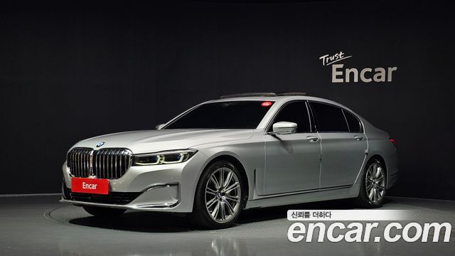 BMW 7-Series 750Li xDrive Design Pure Excellence — пробег 82 753 км — фото 1 из 5