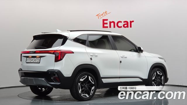 Kia Seltos из Кореи Encar
