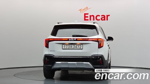 Kia Seltos из Кореи Encar