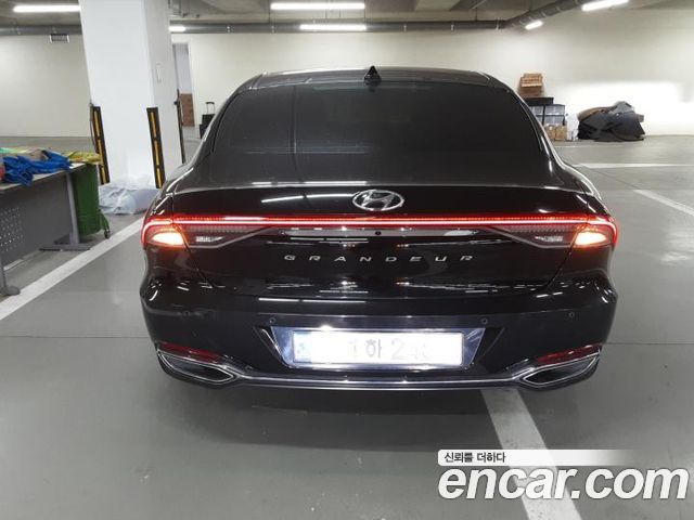 Hyundai Grandeur 2.5 Premium — пробег 136 593 км — фото 4 из 5
