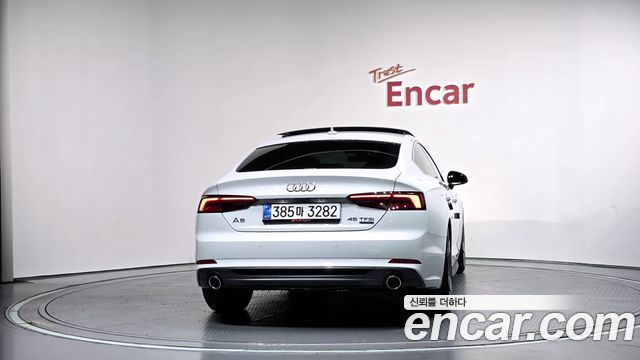 Audi A5 45 TFSI Quattro Premium Sportback — пробег 64 512 км — фото 4 из 5