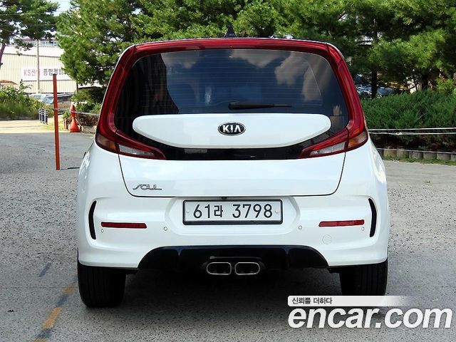 Kia Soul 1.6 T-GDI Noblesse — пробег 35 200 км — фото 4 из 5