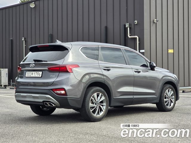 Hyundai Santafe Diesel 2.0 2WD Premium — пробег 62 000 км — фото 2 из 5