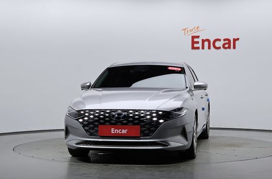 Hyundai Grandeur Calligraphy — пробег 182 650 км — фото 3 из 5