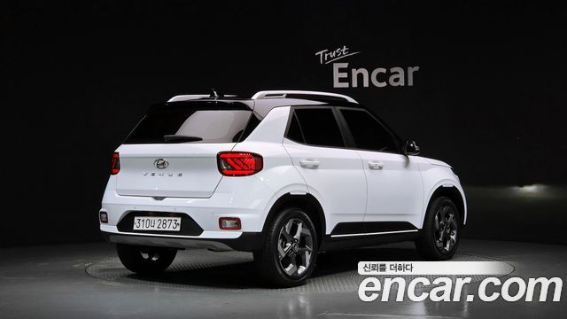 Hyundai Venue из Кореи Encar