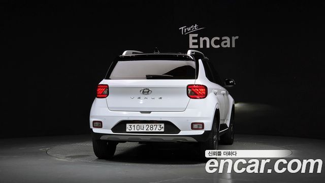 Hyundai Venue из Кореи Encar