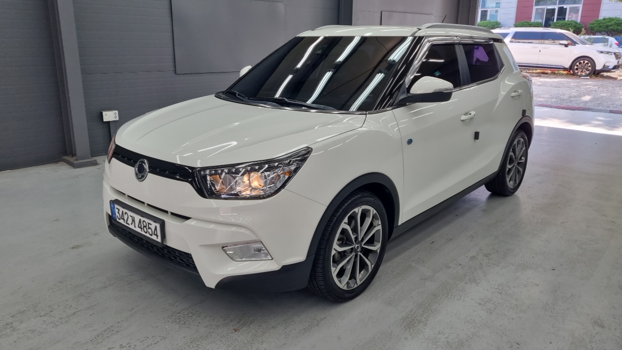 Ssangyong TIBOLI из Кореи Encar