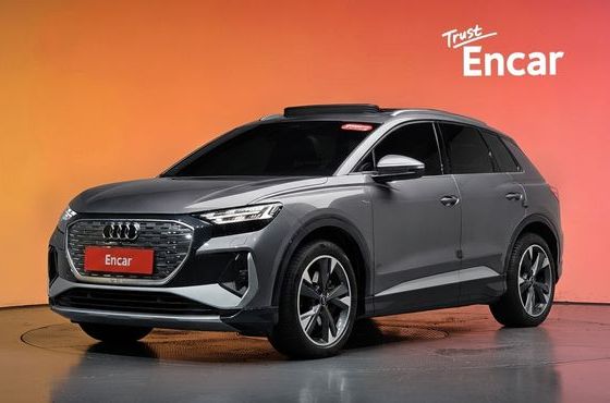Audi Q4 e-tron 40 Premium — пробег 72 800 км — фото 1 из 5