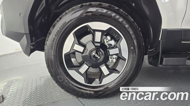 Kia Tasman 2.5T Gasoline 4WD Extreme — пробег 8 801 км — фото 5 из 5
