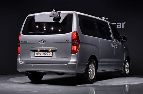 Hyundai Starex Van 5-Seater Modern — пробег 58 913 км — фото 2 из 5
