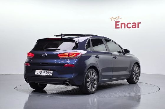 Hyundai i30 1.6 Turbo Sport Premium — пробег 12 679 км — фото 2 из 5