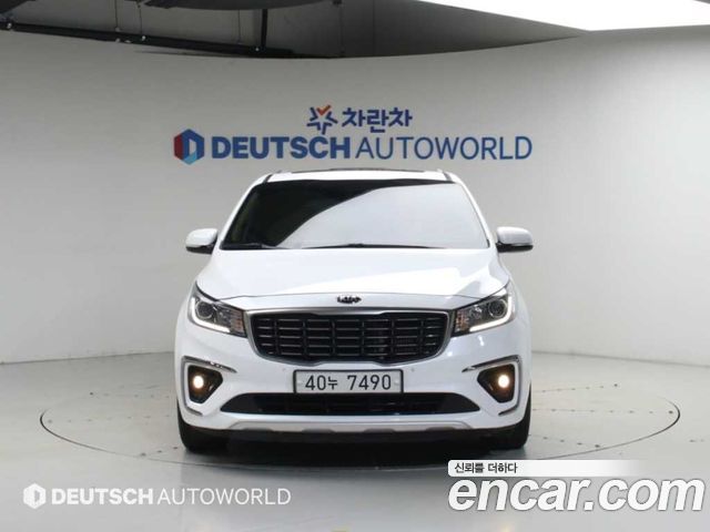 Kia Carnival из Кореи Encar