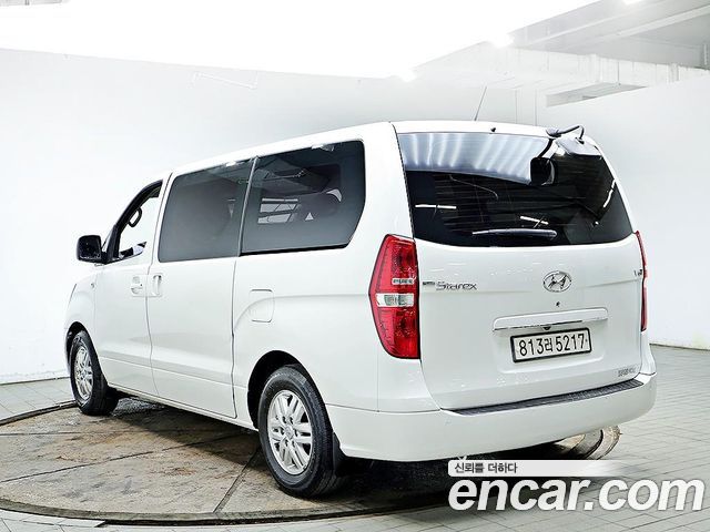 Hyundai Starex 3-Seater VAN Smart — пробег 180 275 км — фото 4 из 5