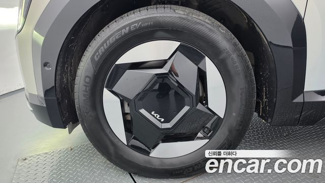Kia EV9 из Кореи Encar