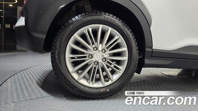 Hyundai Kona из Кореи Encar