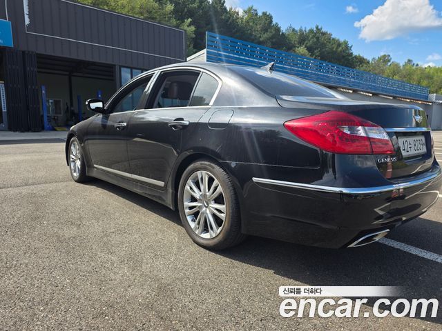 Hyundai Genesis из Кореи Encar