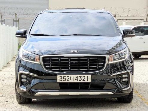 Kia Carnival Gasoline 9-Seater Noblesse Special — пробег 153 890 км — фото 1 из 5
