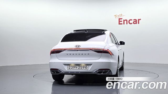 Hyundai Grandeur из Кореи Encar