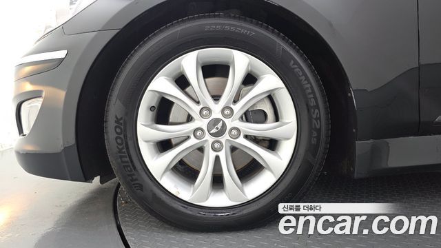 Hyundai Genesis из Кореи Encar