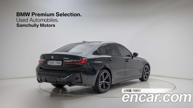 BMW 3-Series 320i M Sport — пробег 9 400 км — фото 2 из 5