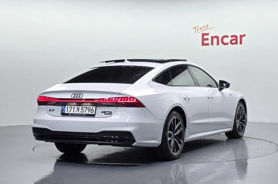 Audi A7 45 TDI Quattro Premium — пробег 72 623 км — фото 2 из 5