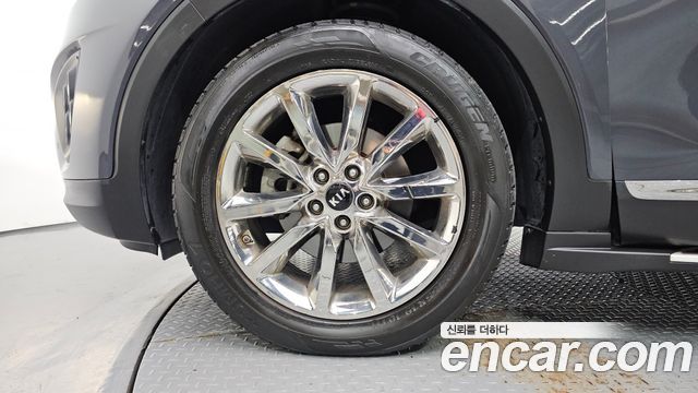 Kia Sorento Diesel 2.0 4WD Noblesse Special — пробег 182 831 км — фото 5 из 5
