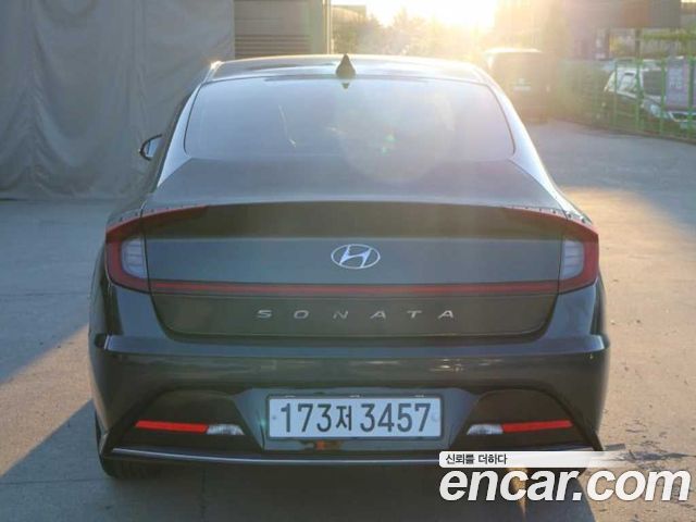 Hyundai Sonata 2.0 Modern — пробег 67 593 км — фото 4 из 5