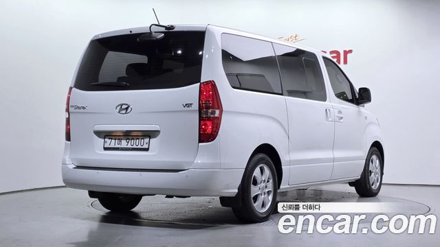 Hyundai Starex Wagon 12-Seater Smart — пробег 85 089 км — фото 2 из 5