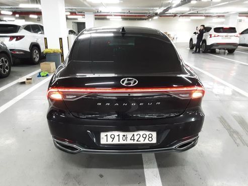 Hyundai Grandeur Premium — пробег 107 812 км — фото 5 из 5