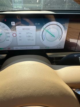 Genesis GV60 Standard — пробег 97 000 км — фото 3 из 5