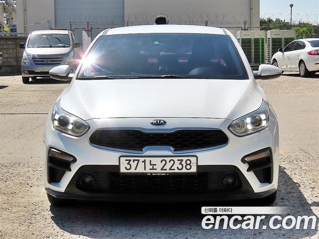 Kia K3 из Кореи Encar