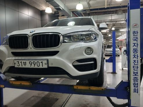 BMW X6 xDrive 30d — пробег 201 149 км — фото 1 из 3
