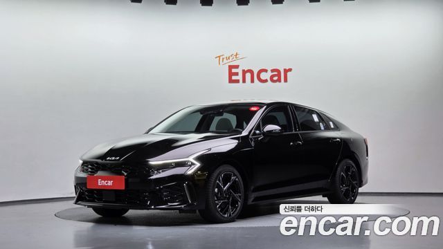 Kia K5 Signature — пробег 1 086 км — фото 1 из 5