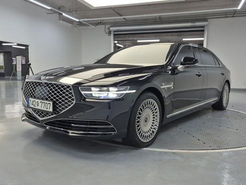 Genesis G90 5.0 AWD Limousine Prestige — пробег 90 482 км — фото 1 из 5