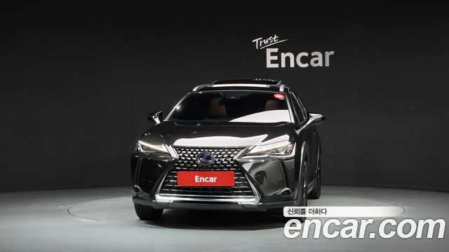 Lexus UX 2.0 2WD — пробег 78 285 км — фото 3 из 5