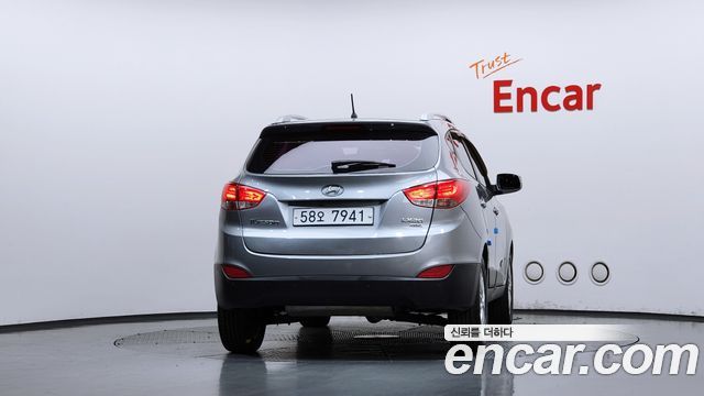 Hyundai Tucson из Кореи Encar