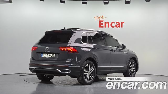 Volkswagen Tiguan 2.0 TDI Prestige — пробег 108 389 км — фото 2 из 5
