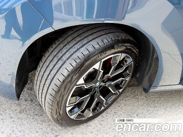BMW X3 xDrive 20 M Sport Pro — пробег 12 400 км — фото 5 из 5