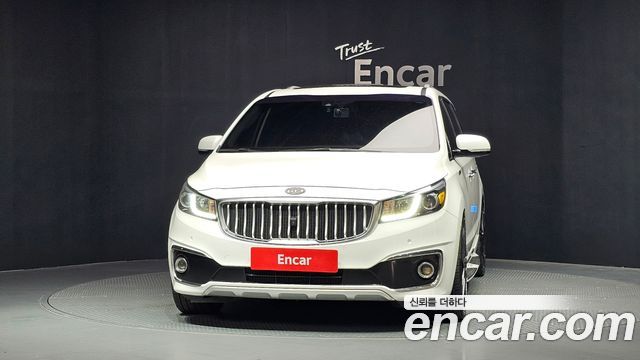 Kia Carnival из Кореи Encar