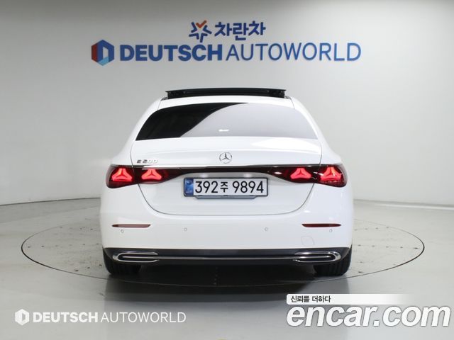 Mercedes-Benz E-Class из Кореи Encar