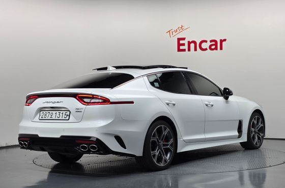 Kia Stinger 3.3 Turbo AWD GT — пробег 61 900 км — фото 2 из 5